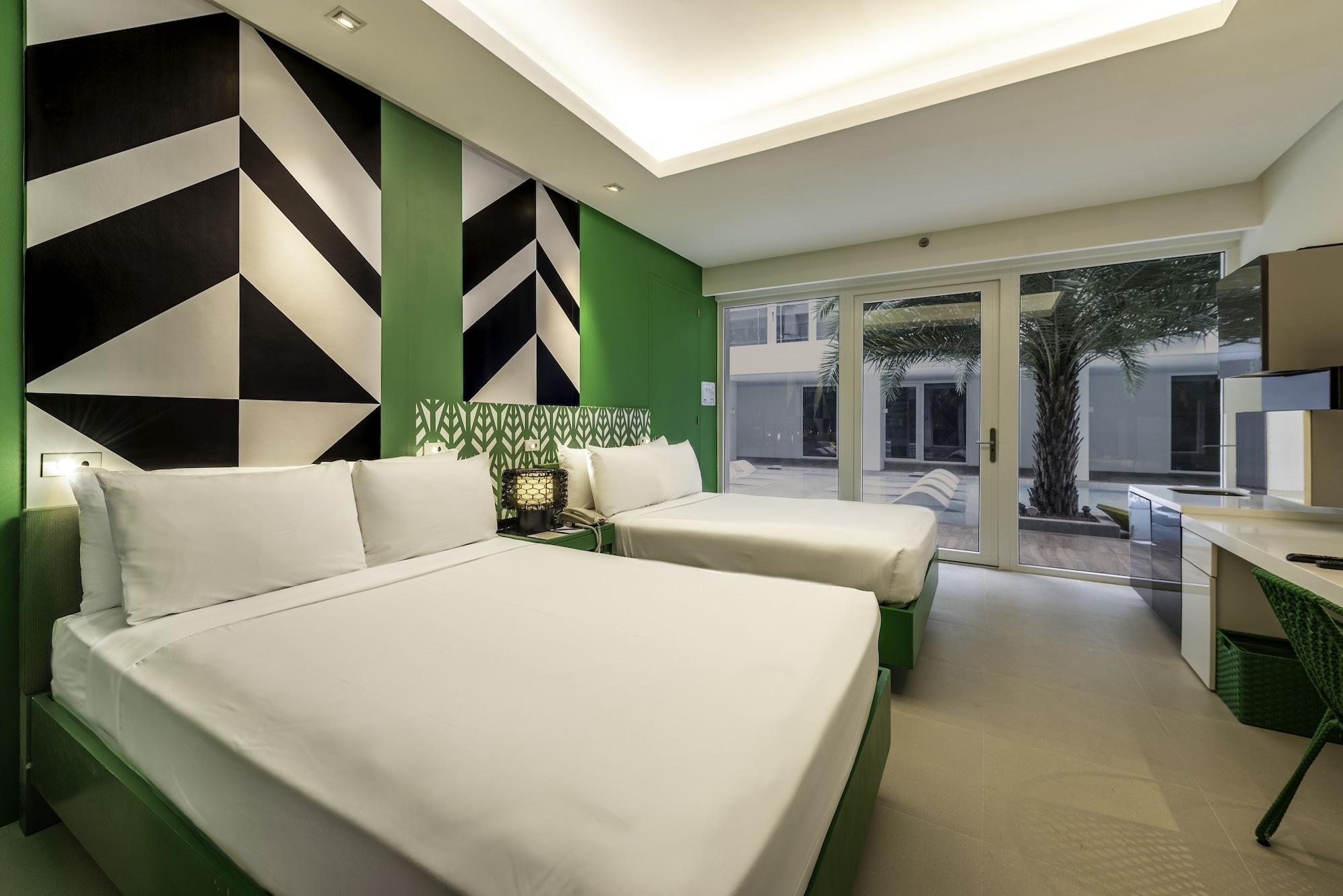 Astoria Current Hotel Manoc-Manoc Екстериор снимка