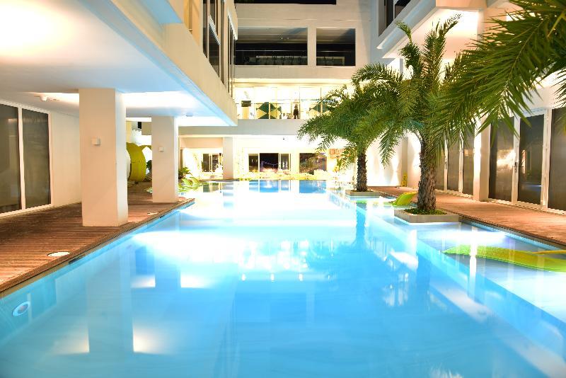Astoria Current Hotel Manoc-Manoc Екстериор снимка